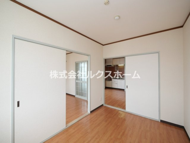 ヴァイセスシュロス南茨木の居間・リビング|リビングです