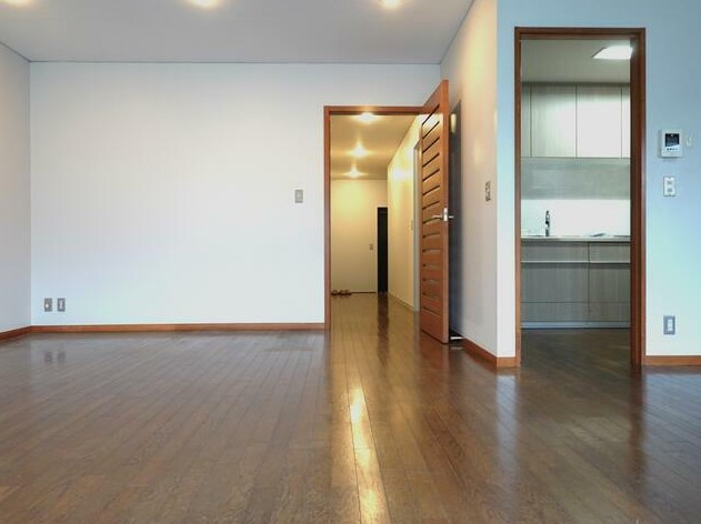 【居間・リビング】