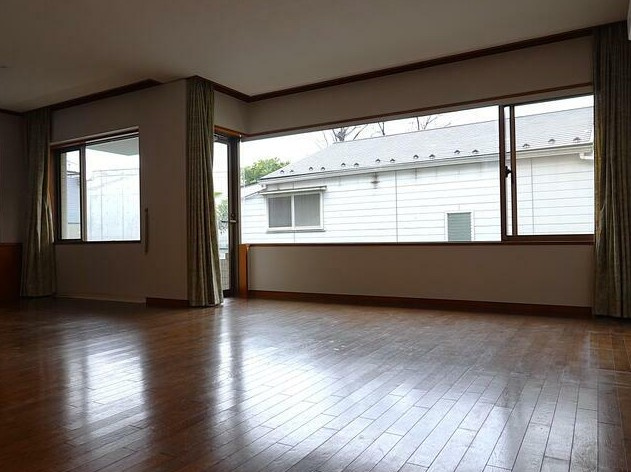 【居間・リビング】