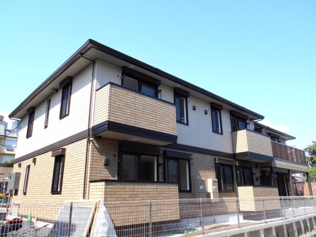 リラ・クレールの外観