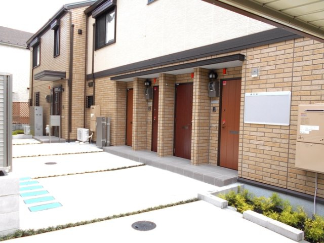 リラ・クレールのエントランス