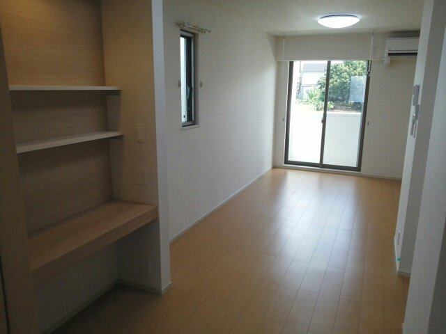 コリーヌ　ミニヨン　Ｂの居間・リビング