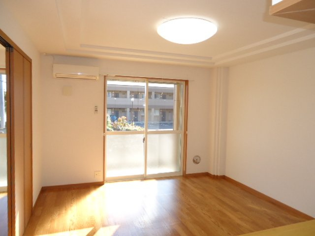 ローズガーデン長塚Ⅰの居間・リビング|リビング