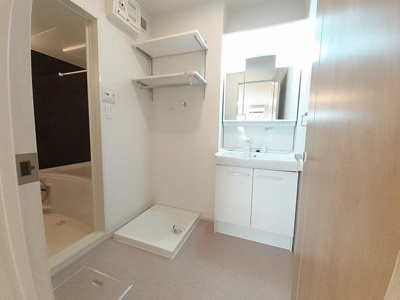 【洗面所】 | パン　リーヴル | 広い洗面スペース