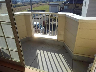 【バルコニー】 | フォレスト原田 | バルコニー付きです