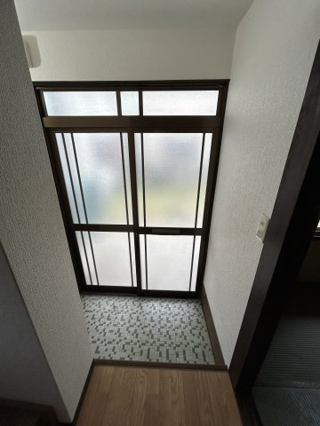 高寺アパートの玄関|きれいな玄関です