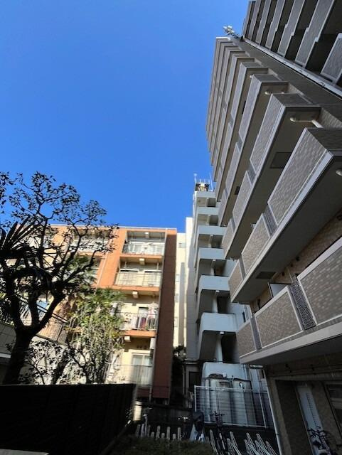 ビエラコート都立大学の外観