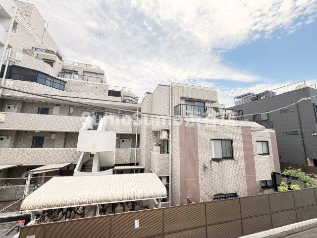 ケイ・アパルトメント三宿の外観|落ち着いた雰囲気の外観です
