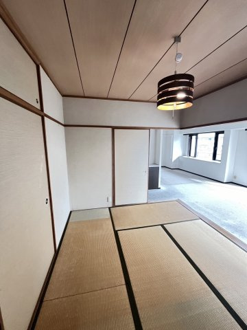 アーデンコート住吉川の和室