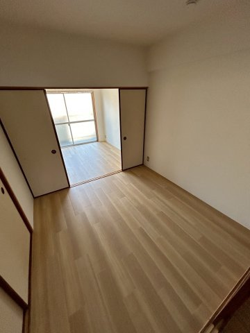 エルパラッツォ本山南の居間・リビング