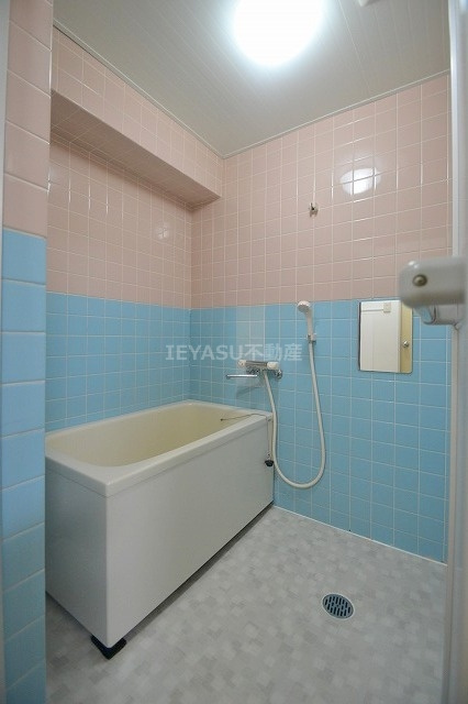 広島市西区観音本町１丁目の賃貸マンションの浴室