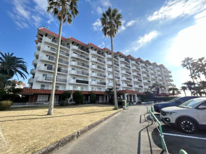 ＊相模湾を望む＊逗子マリーナ1号棟の画像