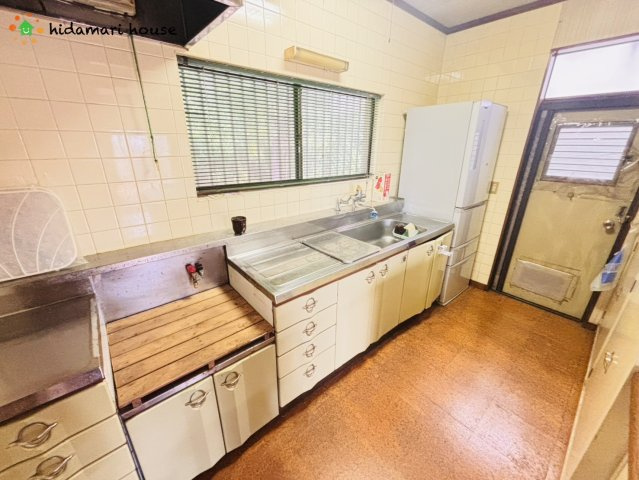 蓮田市江ヶ崎　中古平屋戸建のキッチン