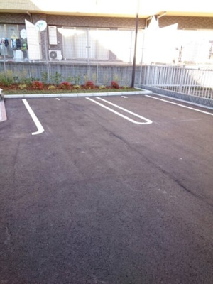 【駐車場】 | グランソレイユ楠葉Ⅲ | 駐車場です