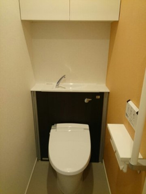 【トイレ】 | グランソレイユ楠葉Ⅲ | コンパクトで使いやすいトイレです