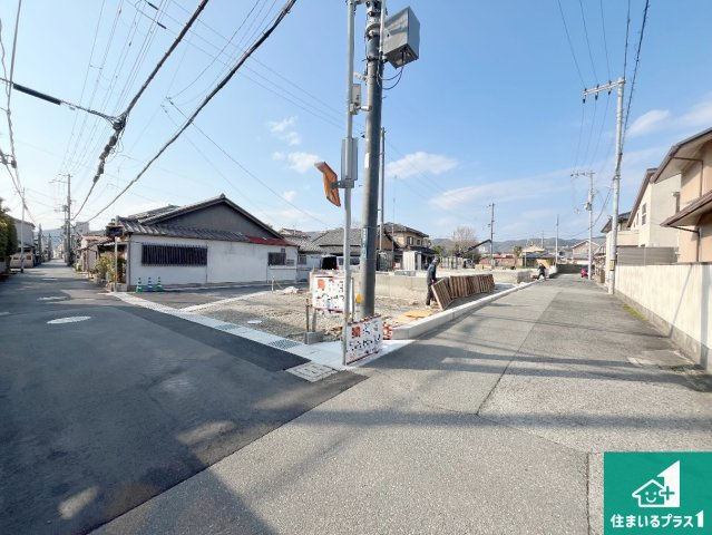 姫路市野里慶雲寺前町　第1期　新築一戸建ての前面道路含む現地写真|周辺は落ち着いた街並みの住宅地！子育てがしやすい住環境です！まだ未完成ですが、現地でしかわからない事もございます。是非一度ご覧ください。