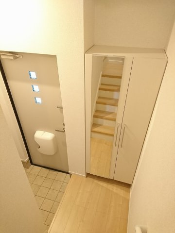 アビタシオンの玄関