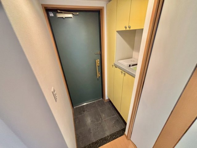 サクラメント駅南大路の玄関