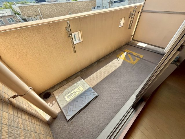 サクラメント駅南大路のバルコニー