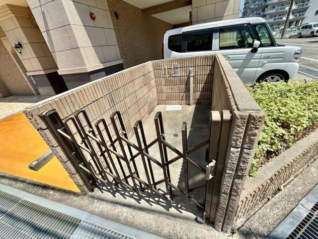 サクラメント駅南大路のその他