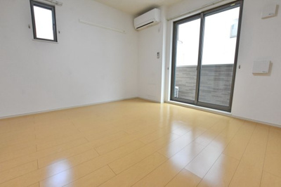 【居間・リビング】 | リバージュ厚木Ⅴ