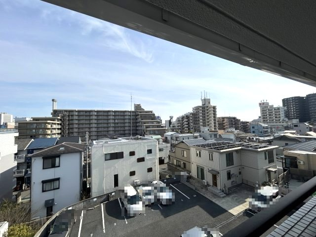 メゾンド平岡2番館の展望
