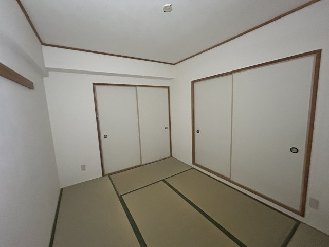 サンヒルズ西灘の和室