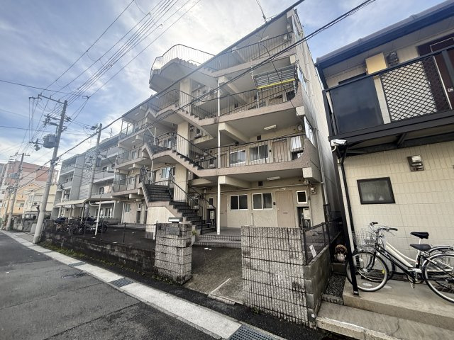 エルパラッツォ本山南(本南マンション)の外観