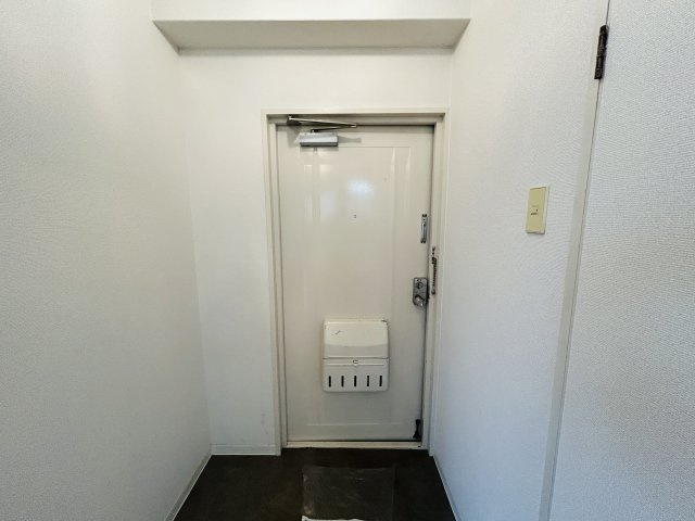 ハイム灘北の玄関