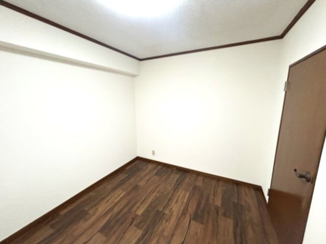 カサベルデ青谷の居間・リビング