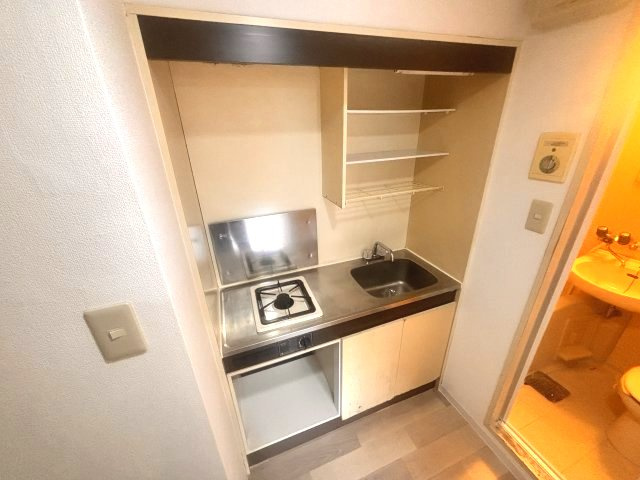 ダイドーメゾン青木　のキッチン