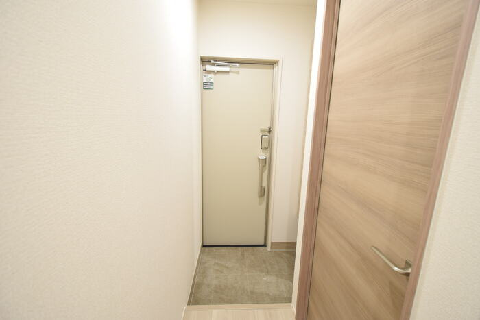 Noble Terrace中山手の玄関