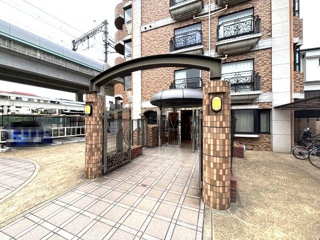 ドール魚崎のエントランス