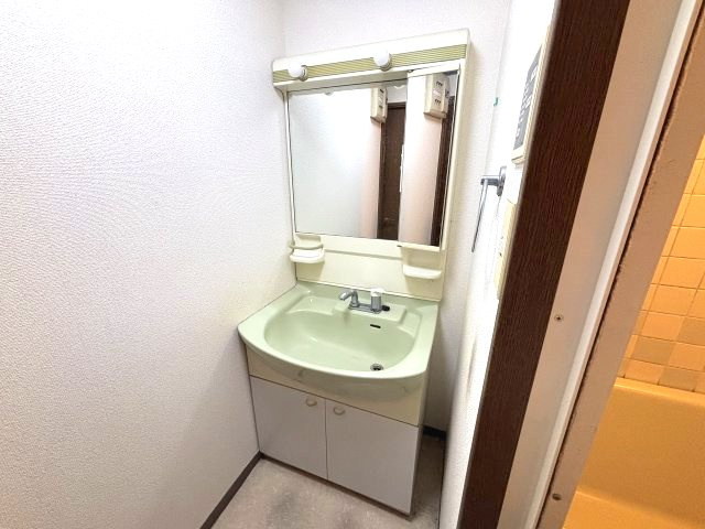 ドール魚崎の独立洗面台