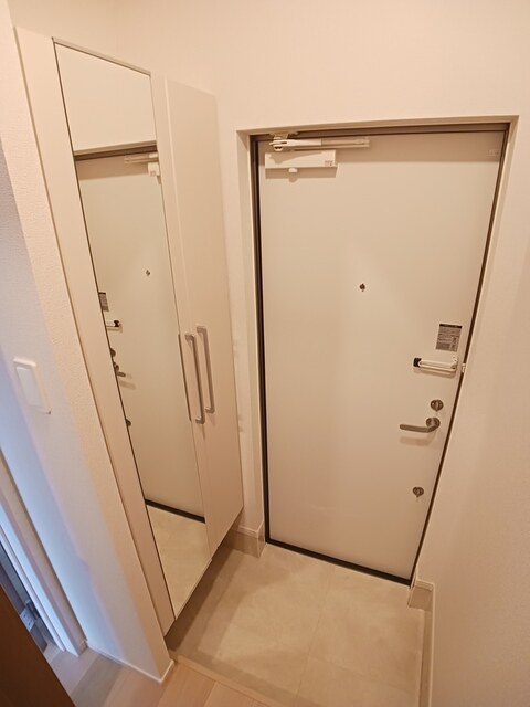 フリージア　ヒルの玄関