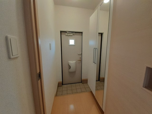 アンジュールの玄関