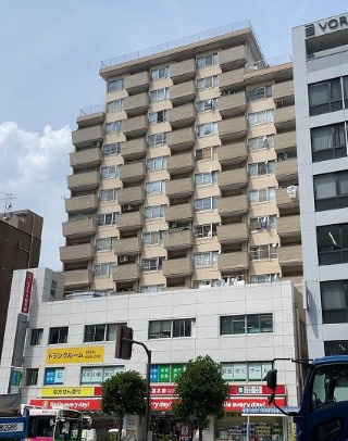 東陽町コーポラスの外観