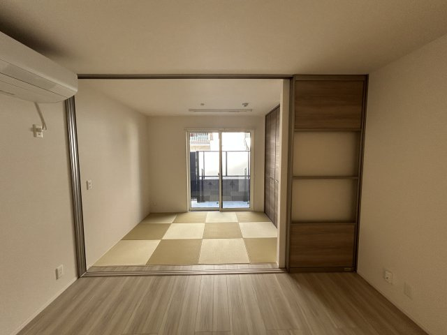 ヴェルデ天城の居間・リビング