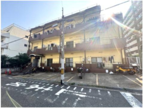 三景マンションの外観