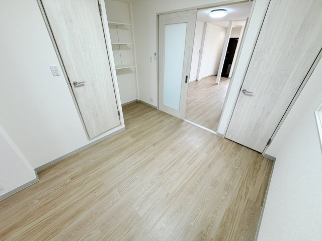 寺口マンションの居間・リビング