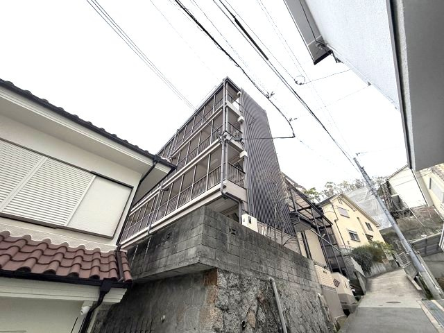 寺口マンションの外観