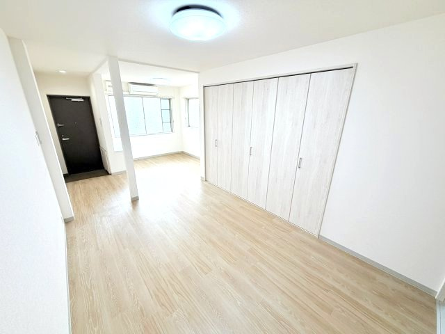 寺口マンションの寝室