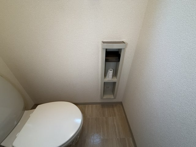 メゾン・ヴィオレットのトイレ