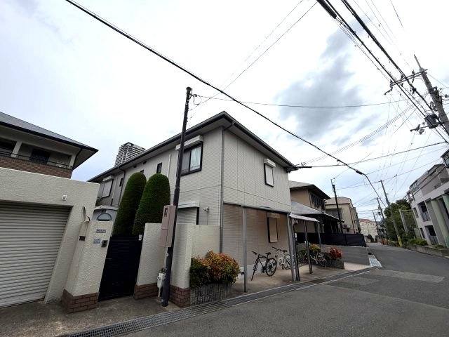 メゾン・ヴィオレットの外観