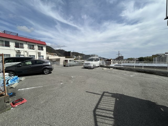 めぞんかもめの駐車場