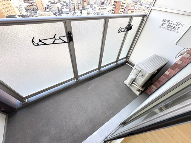 LaLa place三宮東アスヴェルのバルコニー