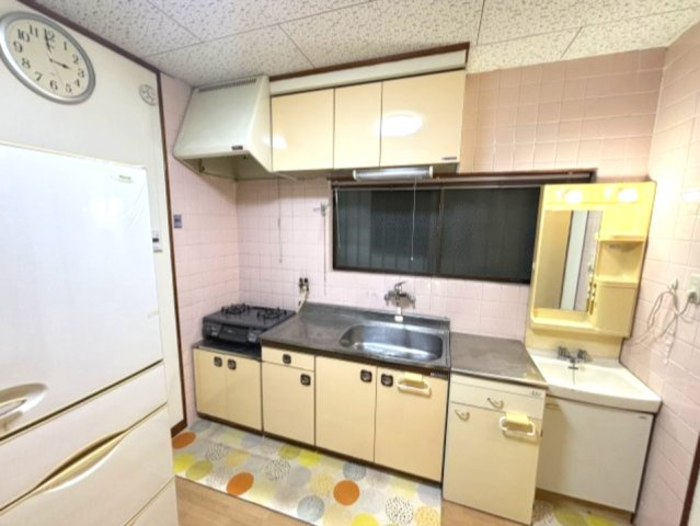 東灘区住吉東町３丁目のキッチン