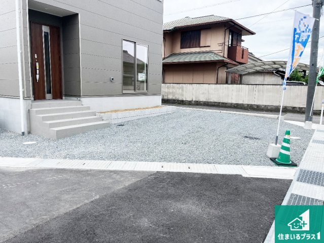 姫路市野里慶雲寺前町　第1期　新築一戸建ての駐車場|駐車スペース！散水栓があるので、こまめに愛車を洗えます！