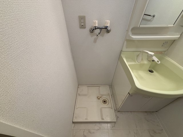 ライオンズマンション本山第５の洗面所