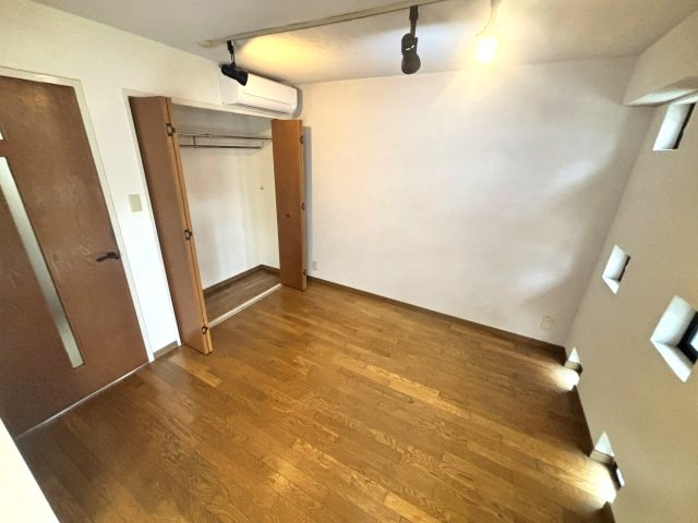 ハイグレード甲南の寝室